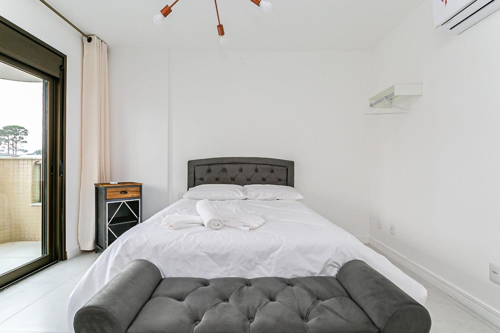 Apto Moderno A 10 Min Do Centro De Floripa Rmt801 Apartment Florianopolis Exterior photo